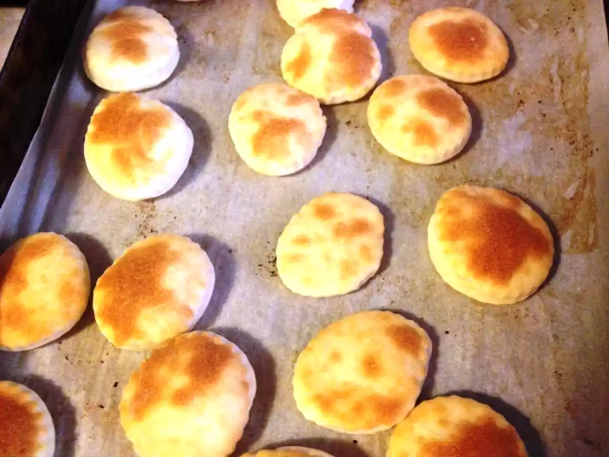 Tigelle con lardo, rosmarino e miele - foto 2