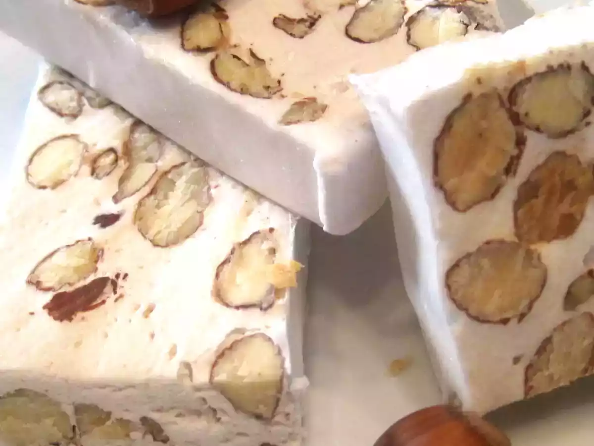 Torrone morbido alle mandorle, nocciole e pistacchi - foto 6