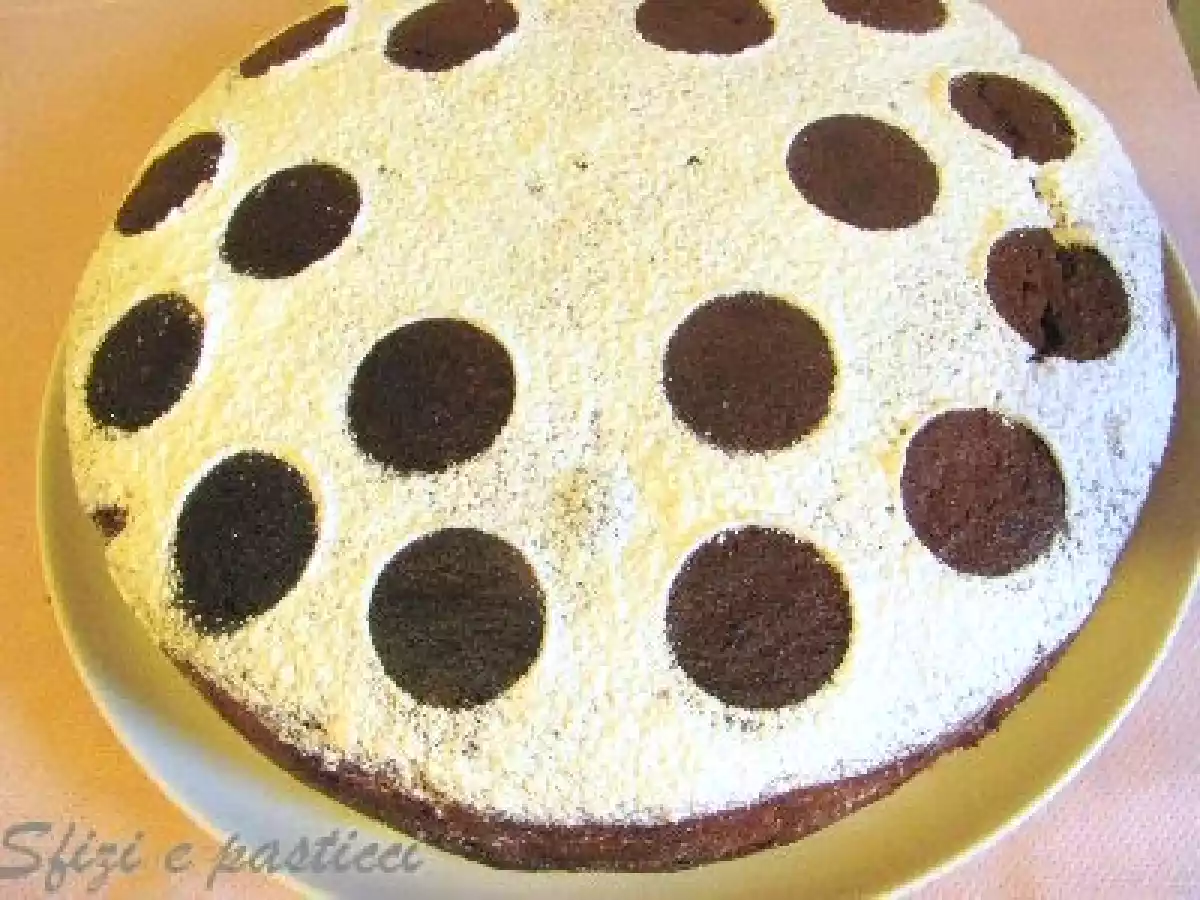 Torta al cacao con cuore dolce di cocco - foto 2