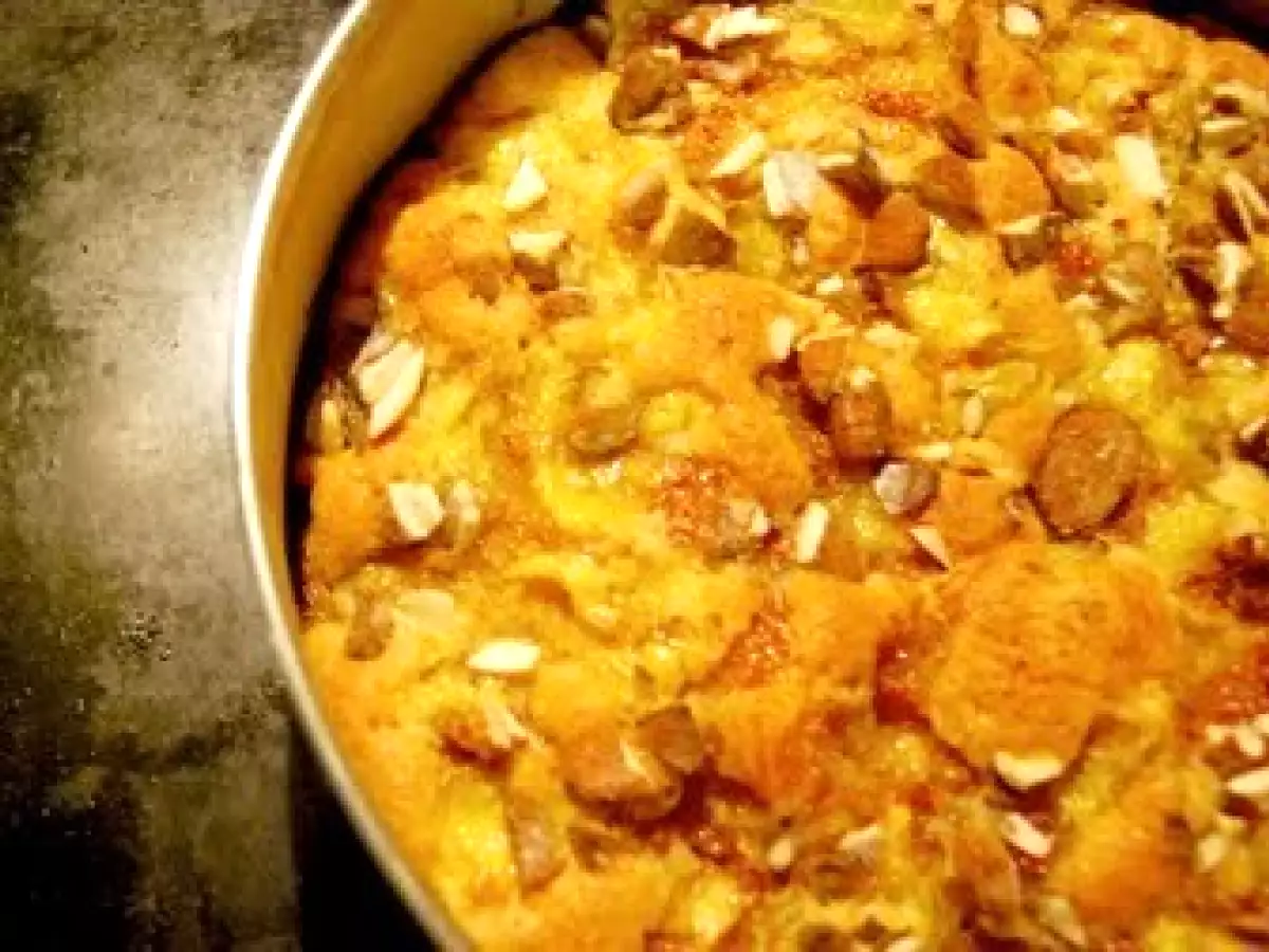 Torta di fichi freschi e mandorle: ricetta facile e morbida con crosta croccante