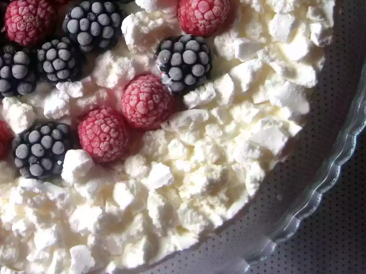 Torta Meringata alle more e lamponi - foto 2