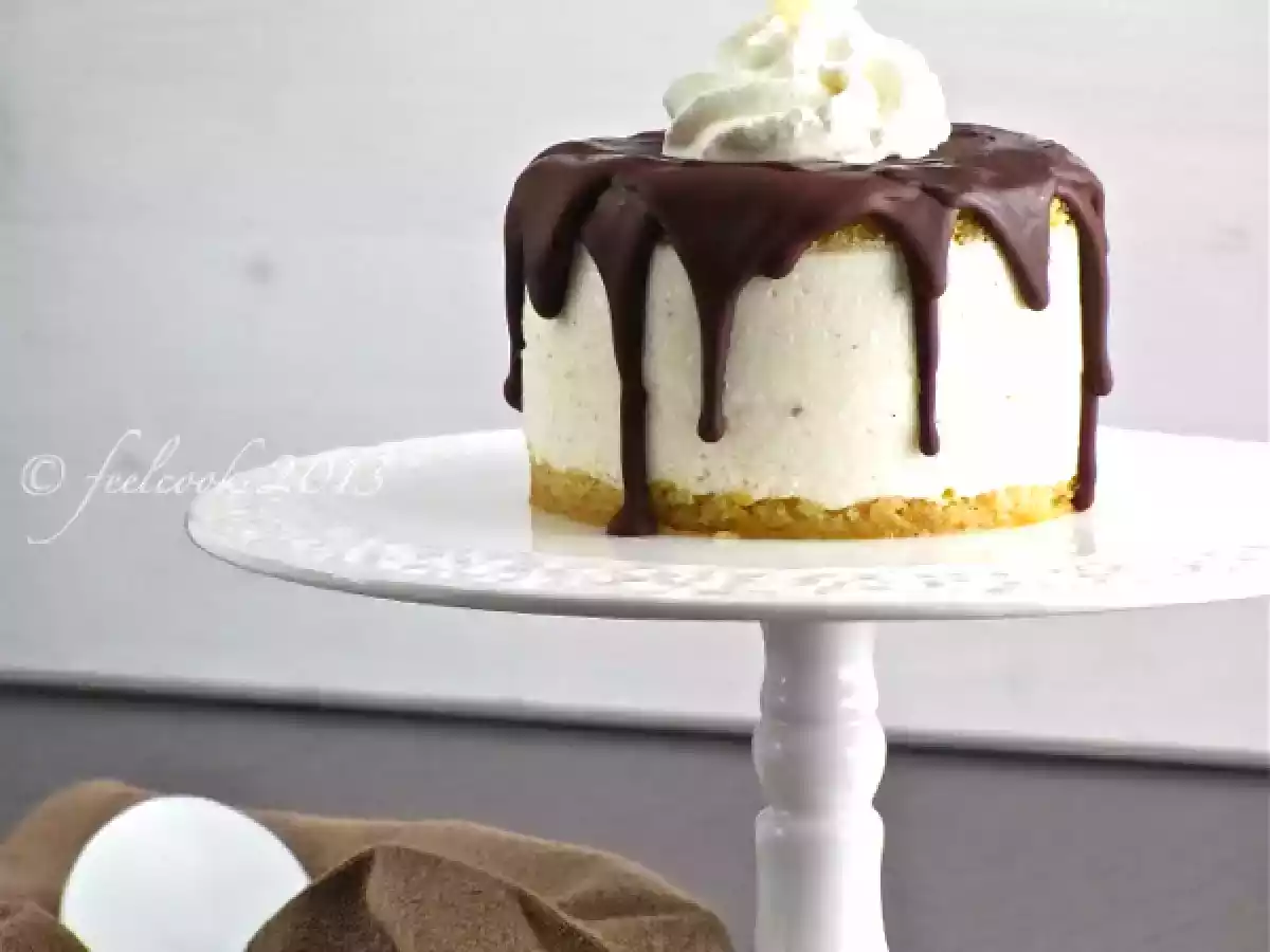 Torta Ricotta e pere con biscuit alle nocciole