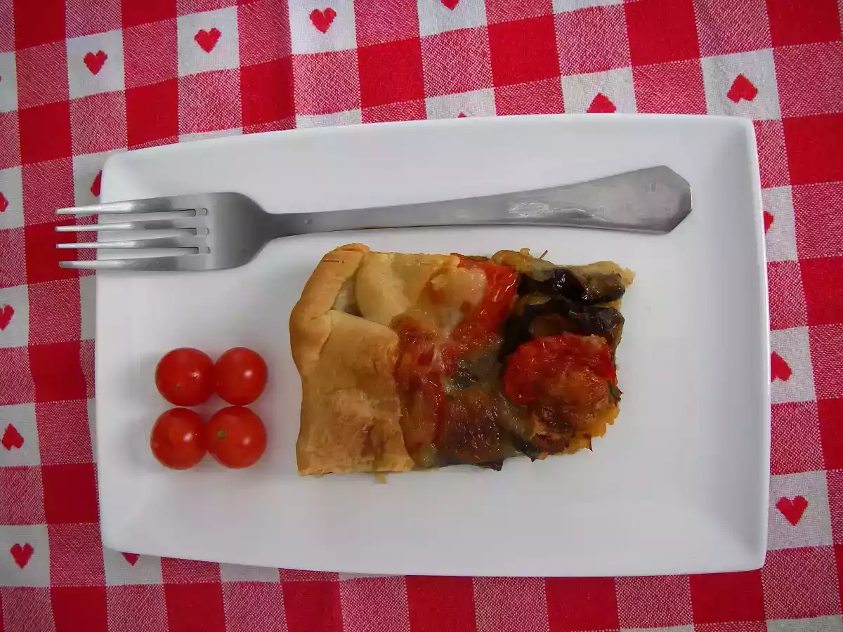 Torta salata melanzane e pomodoro - foto 3