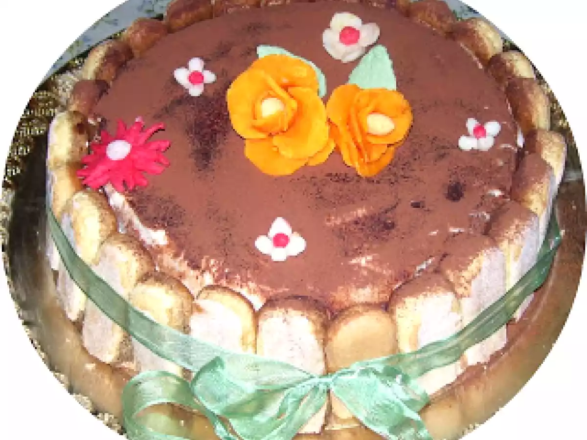 Torta tiramisù con uova pastorizzate