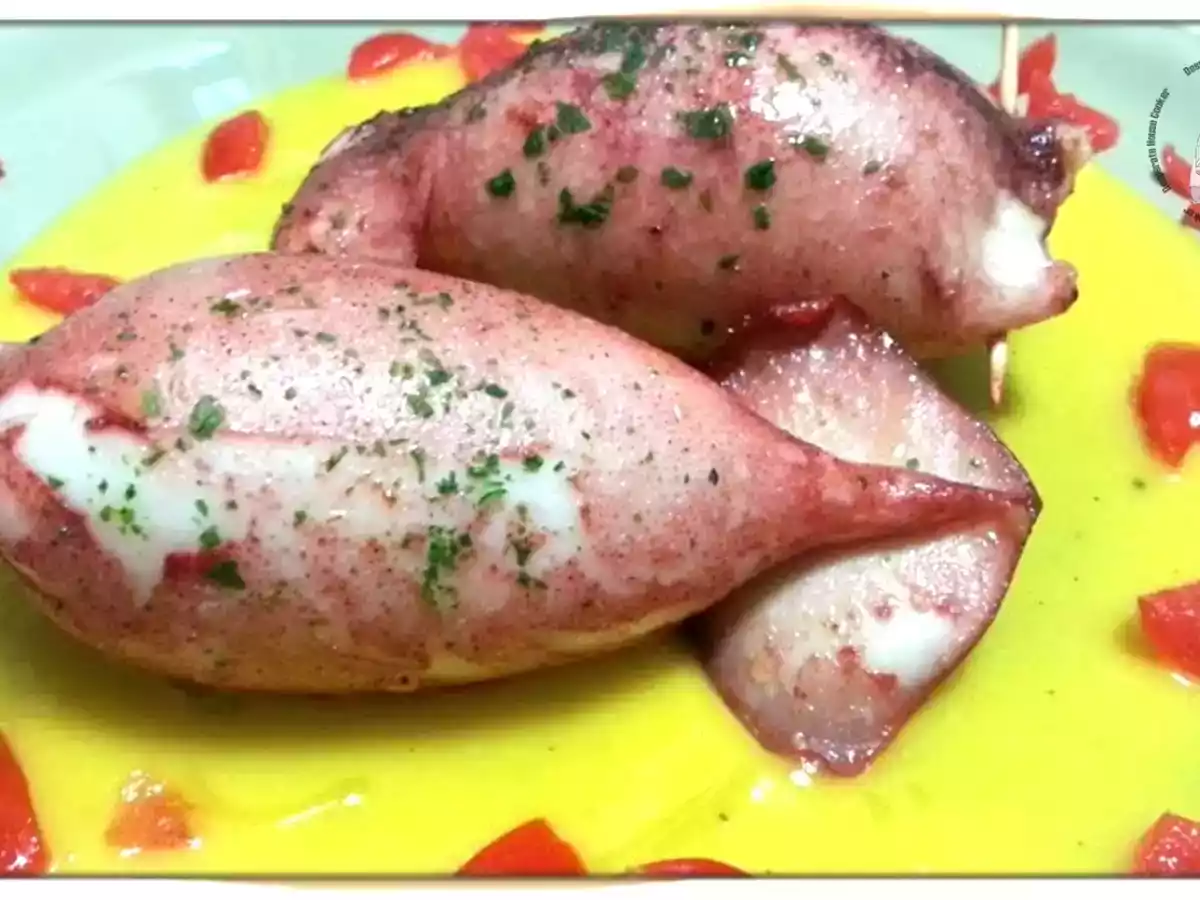 Totani ripieni su crema di patate allo zafferano