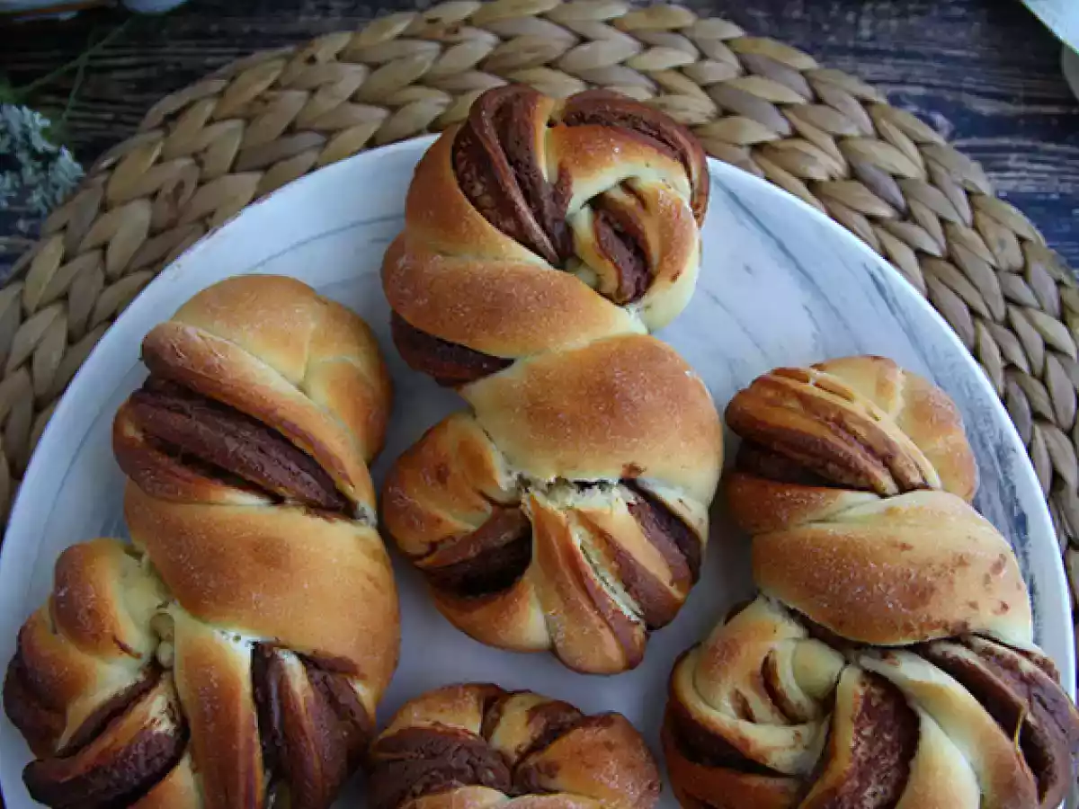 Treccine di brioche al cioccolato - foto 4