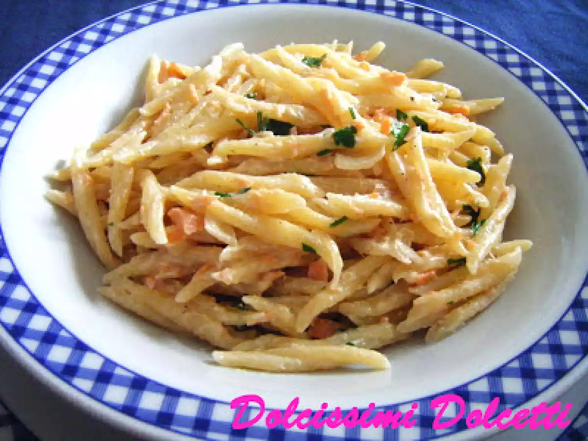 Trofie salmone e vodka: il primo veloce e cremoso che sorprende sempre - foto 3