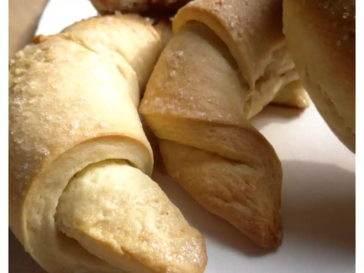 Un pane dolce con burro e zucchero, roba d'altri tempi - foto 2