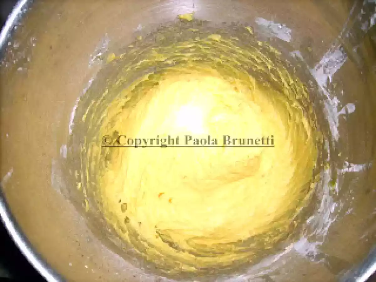 Una buonissima, sofficissima colomba di Pasqua, fatta in casa - foto 6