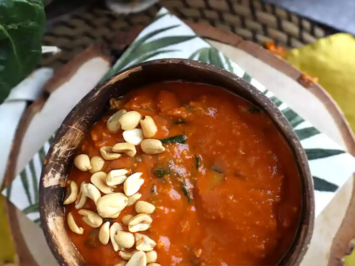 Zuppa Africana: pomodoro, arachidi e bietole - African Peanut soup
