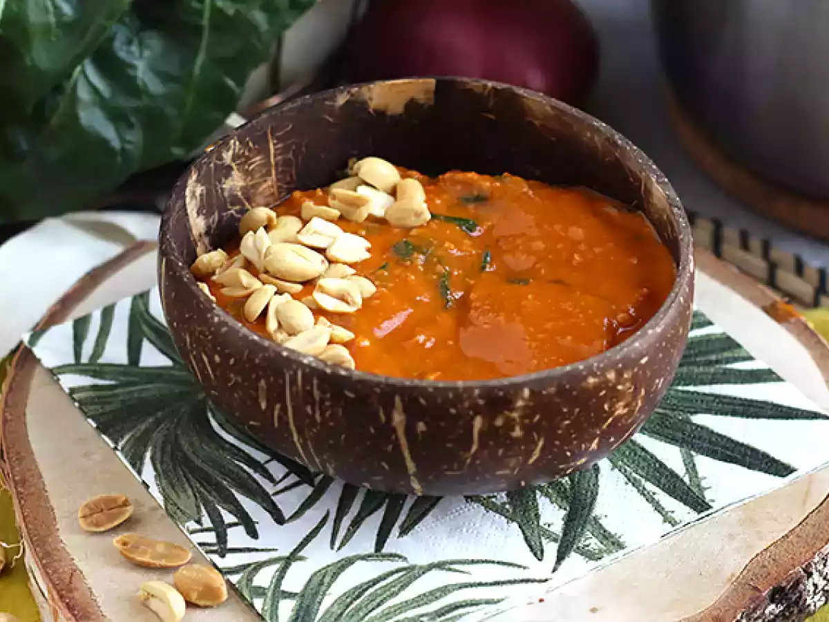 Zuppa Africana: pomodoro, arachidi e bietole - African Peanut soup - foto 5